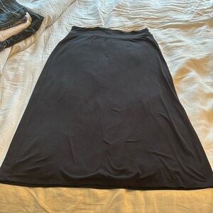 Eileen Fisher pull on jersey skirt, size M